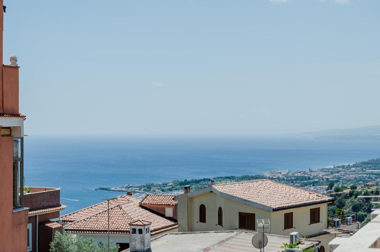 Taormina Sea View Studio Exterior photo